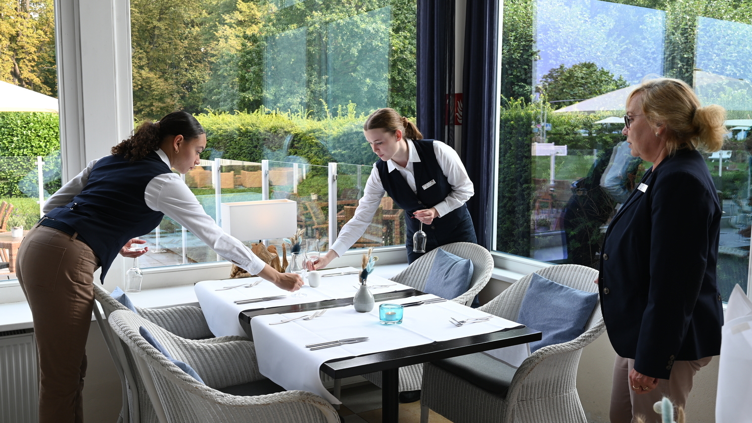 Servicemitarbeiter (m/w/d) - Stellenausschreibung